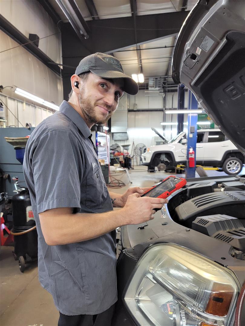 Mechanic | Tom's Auto Center